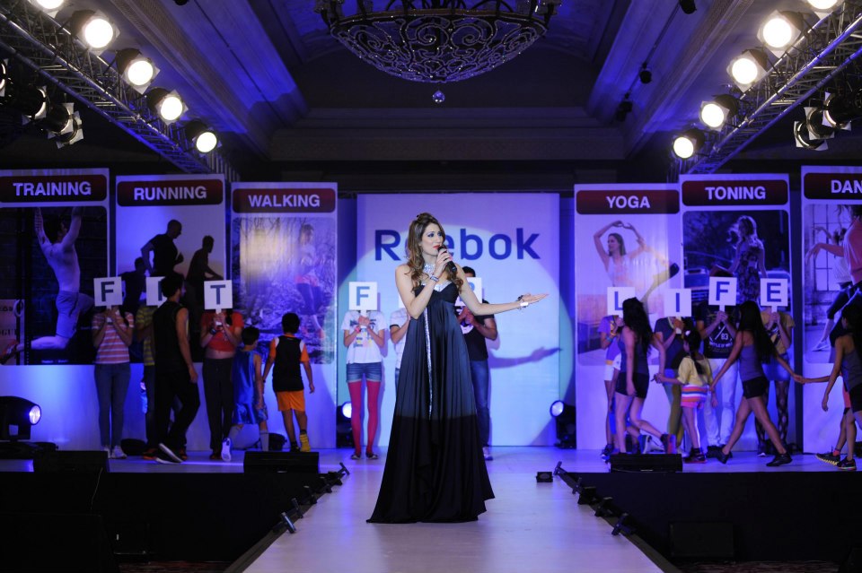 best female emcee kolhapur